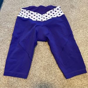 Lululemon padded cycling shorts